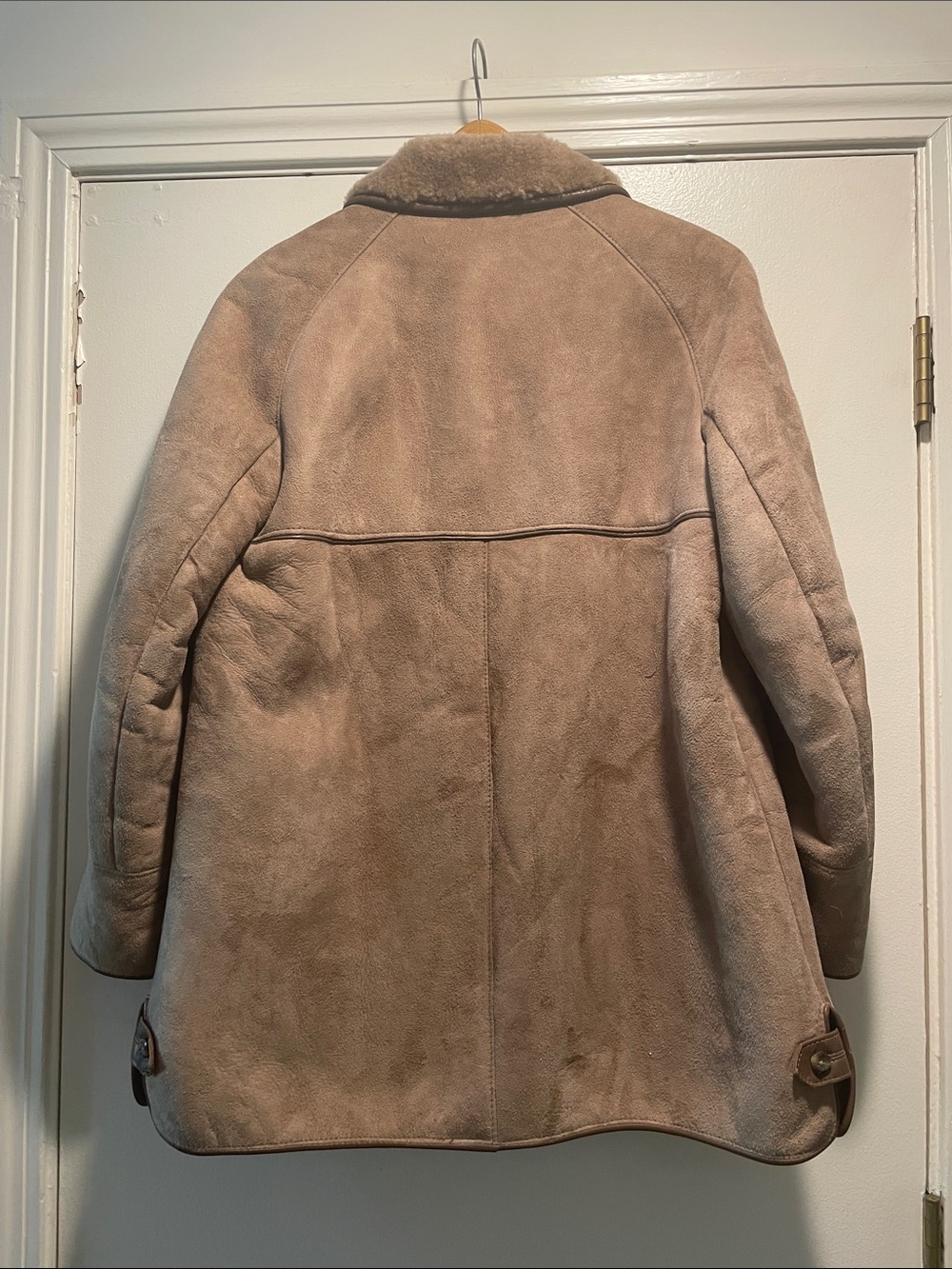 Genuine Sheepskin Warehouse Vintage Taupe Teddy Shearling Square Button Jacket - Picture 7 of 10